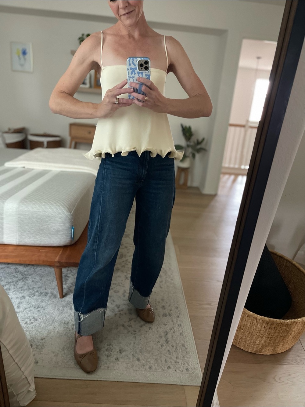 SAME Ruffle Hem Tank Top - Picture 4 of 4